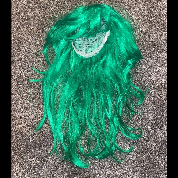 Spirit Other - Green Wig